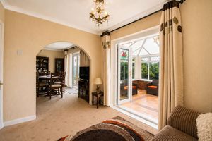 Sitting Room- click for photo gallery